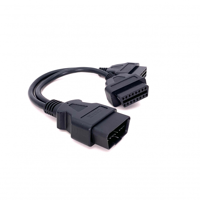 Разветвитель гнезда OBD2 на два устройства